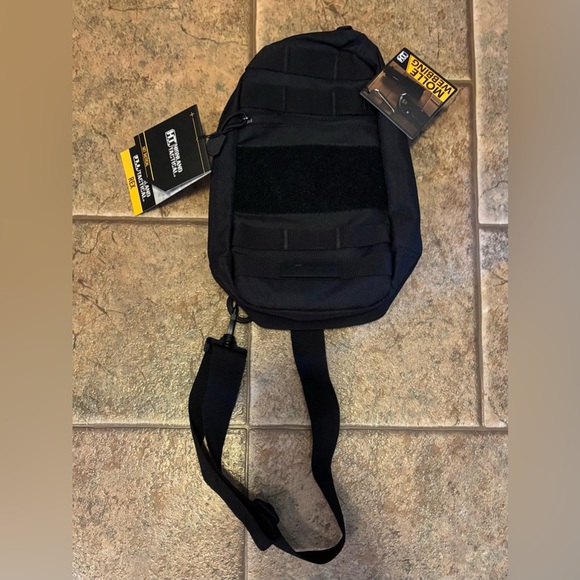 NWT Highland Tactical Rex EDC Crossbody Sling Bag Molle Webbing - Picture 1 of 8